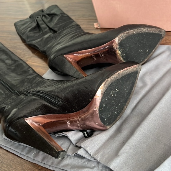 Authentic Miu Miu ruched leather boots - Picture 4 of 8